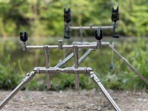 HOLDCARP Brilliant RodPod+ 3rods